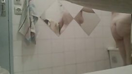 Mia has her first sexual experience in the ass