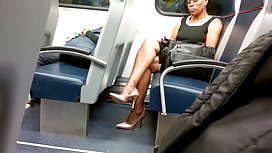 Porn experts meet for the first time in front of the cameras